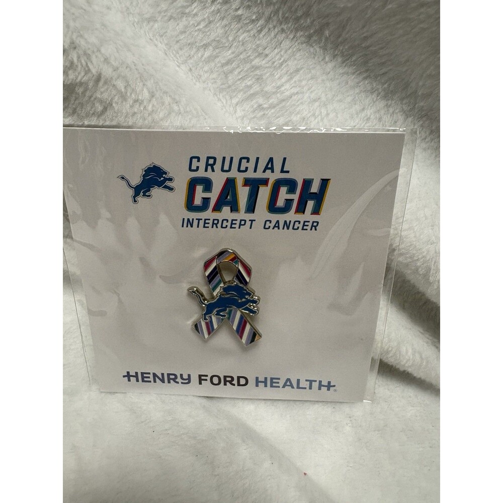 Detroit Lions NFL Football Logo Lapel Pin 1-inch Crucial Catch Cancer Awareness
